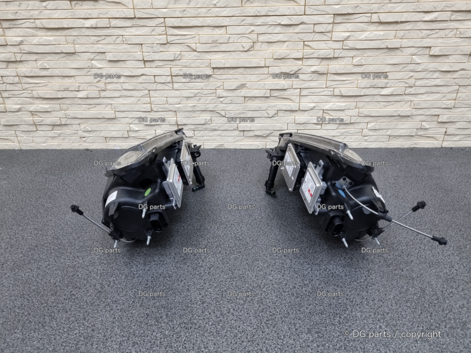 Lamborghini Aventador Headlamps Set 471941004 / 471941003 - Image 4