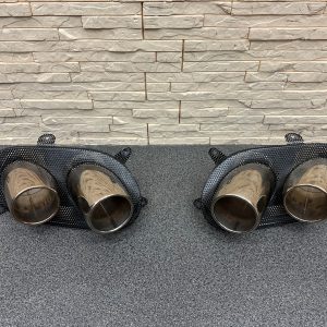 Ferrari 296 Terminal Grille Tail Pipe Set 877410 / 877408