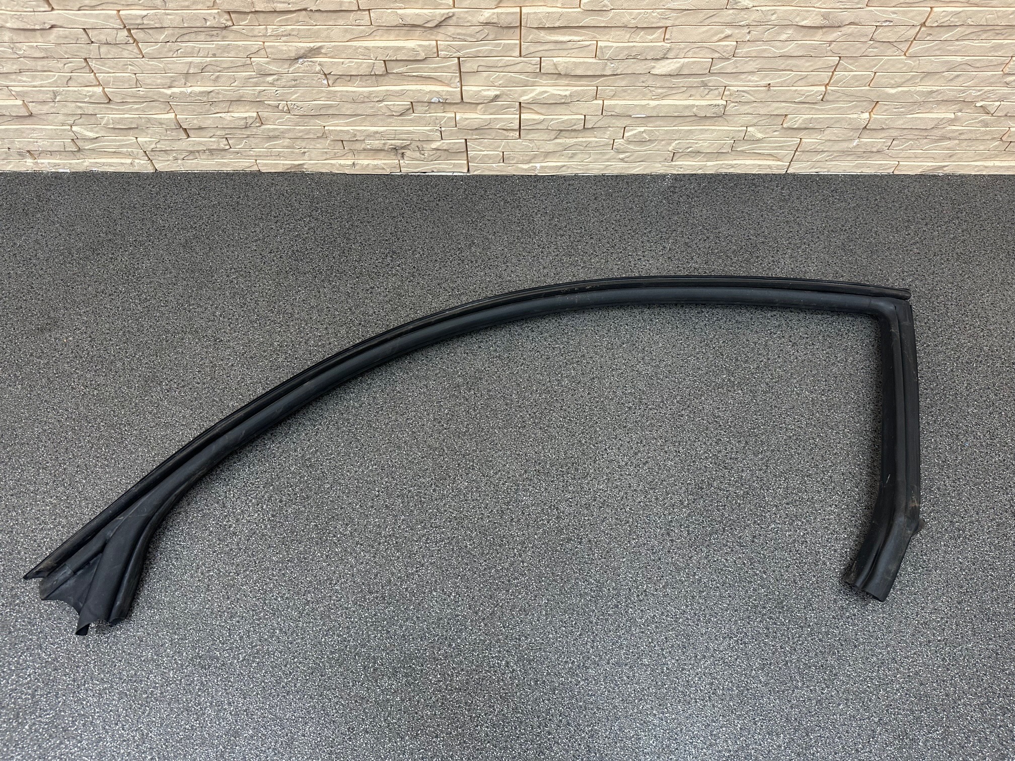 Ferrari 812 LH Door Perimeter Seal 83370100