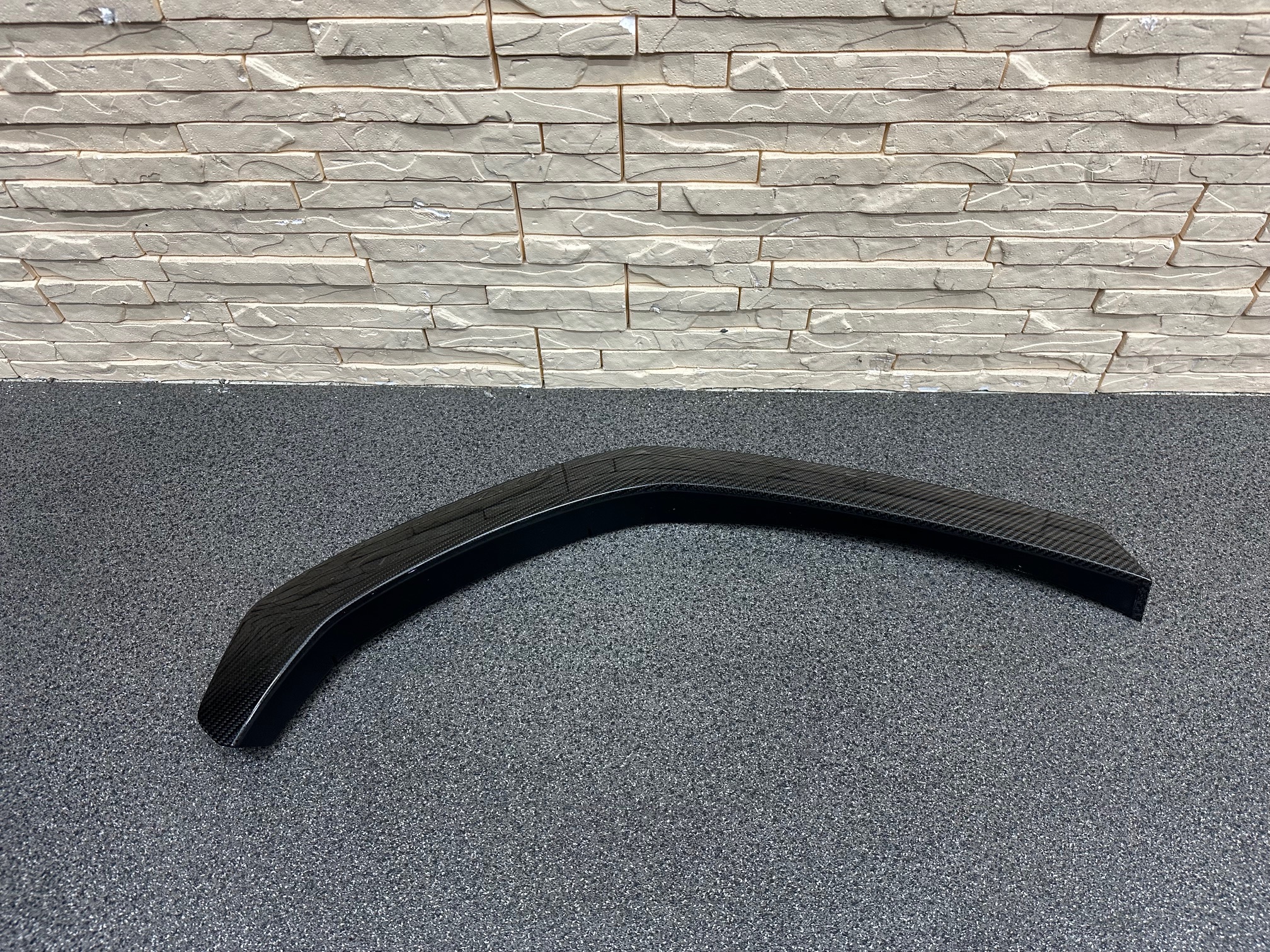 Lamborghini Urus Wheel Arch Cover Carbon Right Rear 4ML853818AC